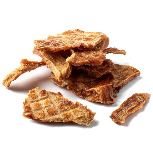 Lean Australian chicken breast Crisps for dogs, gently air-dried for a healthy protein snack for Cats and Dogs